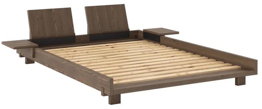 Hnedá dvojlôžková posteľ z borovicového dreva s roštom 140x200 cm Social – Karup Design
