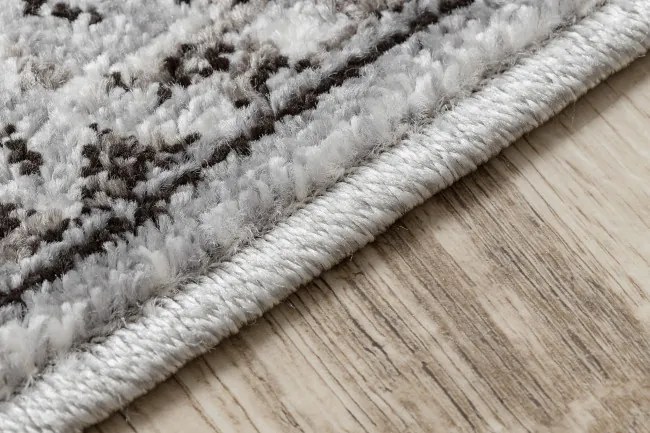 Koberec MATEO 8037/644 ramka, kvety - štrukturálny sivý