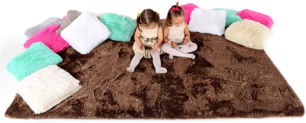 MAXMAX Plyšový detský koberec MOCCA