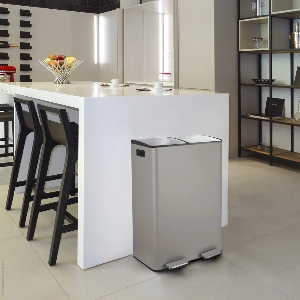 Taupe oceľový odpadkový kôš 2x30 l na triedený odpad/nášľapný Aliya – Spirella