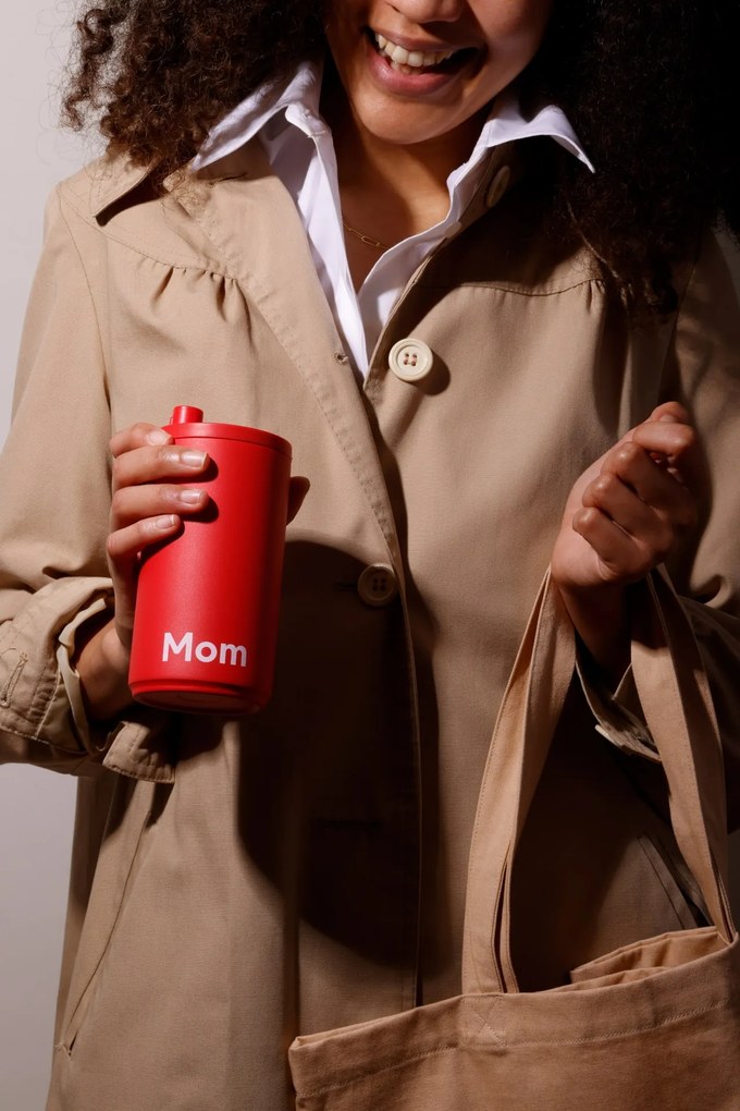 DESIGN LETTERS Termo hrnček Mom Red 350 ml