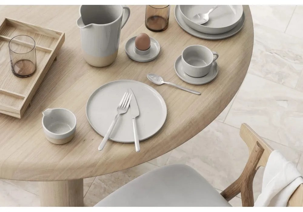 Keramické stojančeky na vajíčka v súprave 2 ks Sablo – Blomus