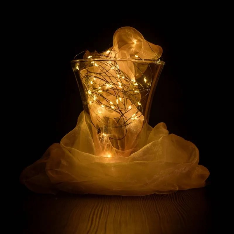 DECOLED Svetelná reťaz LED na batérie, teplá biela, 50 diód, 5,3 m, IP44