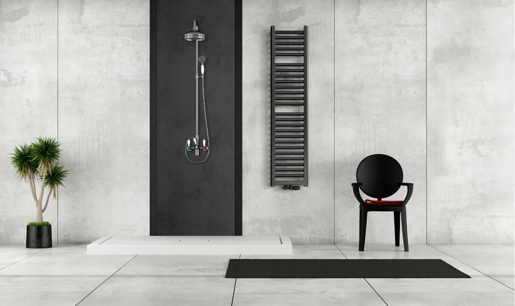 Regnis Elba, Vykurovacie teleso 440x1580mm so stredovým pripojením 50mm, 701W, čierna, ELBA160/40/D5/BLACK