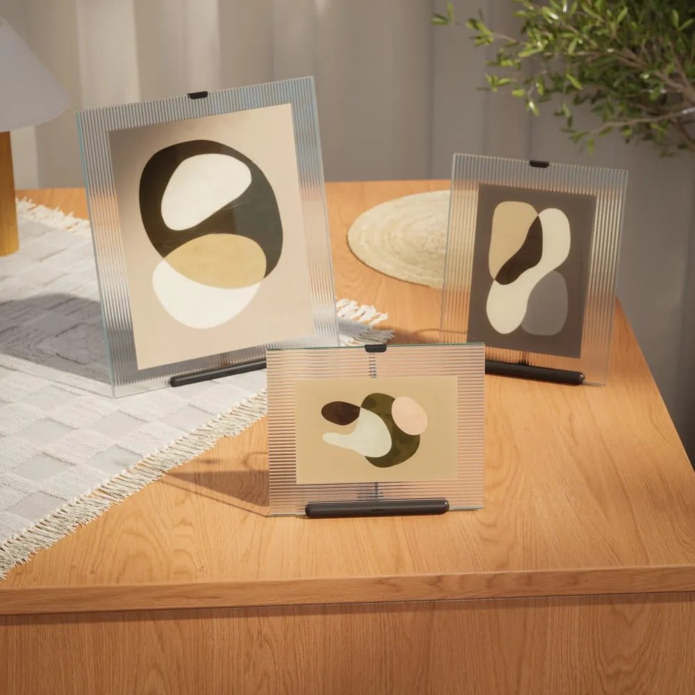 Čierny sklenený stojací rámček 19x23 cm Flute – Umbra