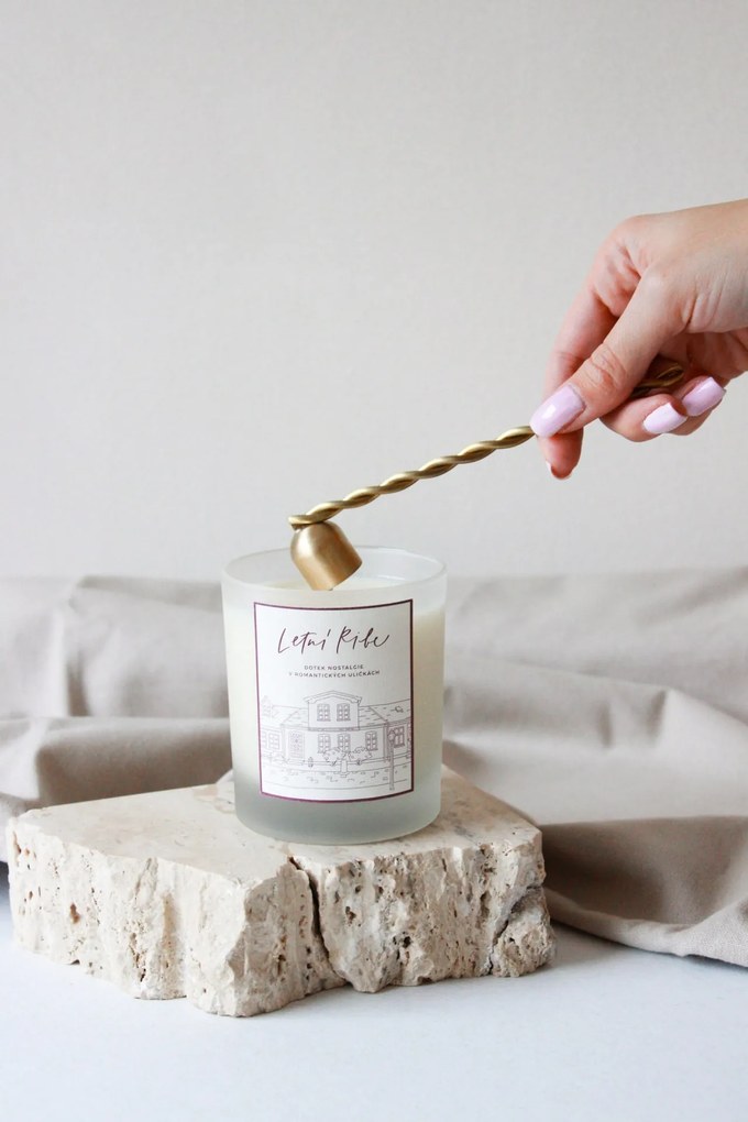 Bella Rose Ručne liata sójová sviečka Letní Ribe 220 g