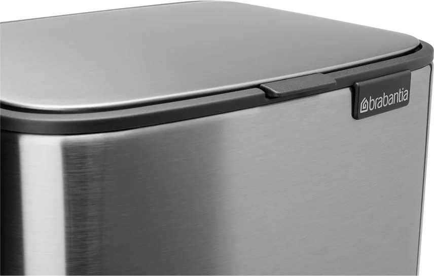 Pedálový oceľový odpadkový kôš v matne striebornej farbe 7 l Bo – Brabantia