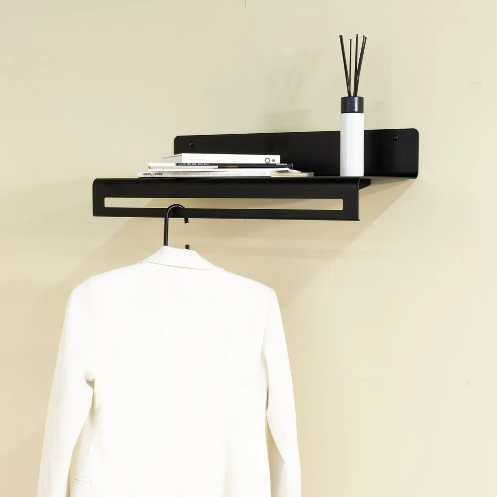 Čierny kovový nástenný vešiak s poličkou 60 cm Sway – Spinder Design