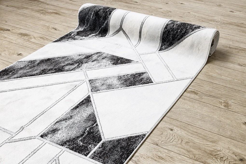 Behúň EMERALD 81953 Glamour exclusive, geometrický, čierno - strieborný