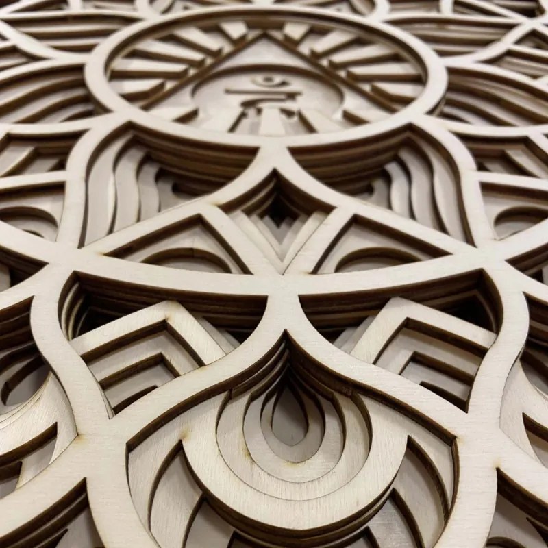 Vyrezávaná drevená 3D mandala na stenu | SENTOP PR0460
