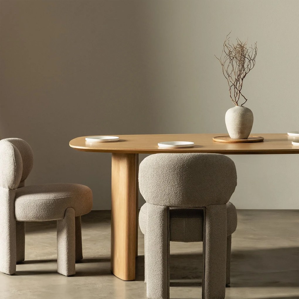 Oválny jedálenský stôl Oriento 200 cm dub prírodný