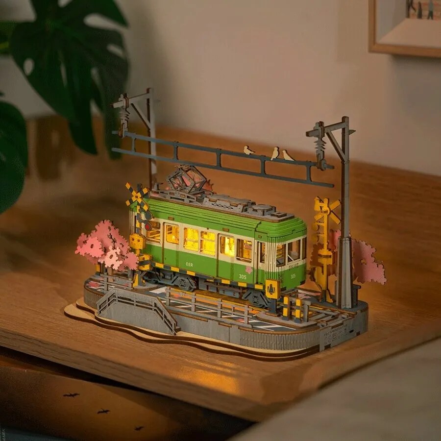 RoboTime 3D drevená skladačka so sakurou