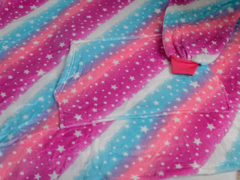 Baránková mikinová deka s rukávmi a kapucňou AURORA farebná