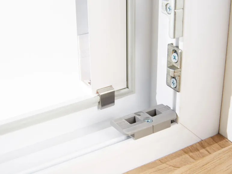 Livarno home Plisovaná sieťka proti hmyzu do okna, max. 130 x 150 cm (biela)  (100345225)