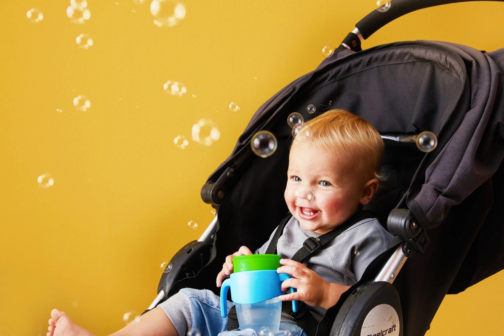 360° netečúci učiaci hrnček 250 ml - modrá/zelená