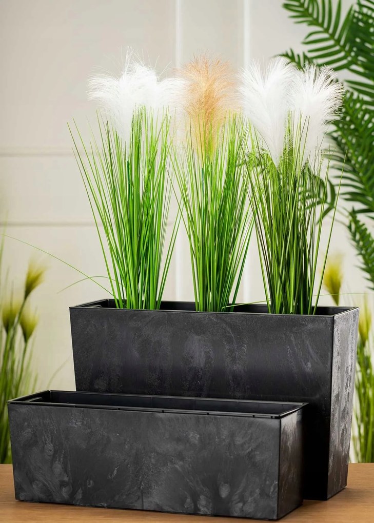 Truhlík s vkladom Bloom čierny betón