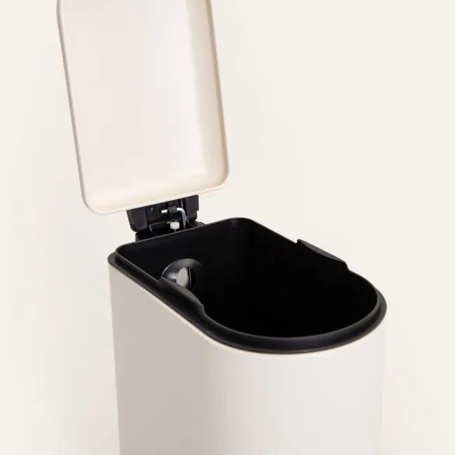 Kúpeľňový odpadkový kôš LINEA MAT béžový 773051