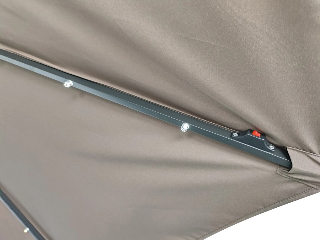 Zahradní slunečník Houseland Luna s LED osvětlením 270 cm tmavě hnědý