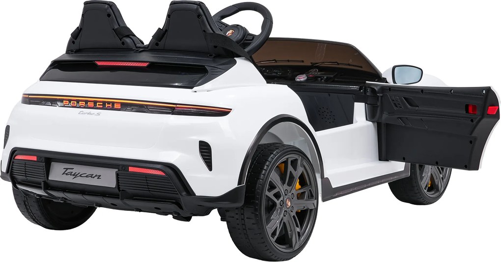 Ramiz Porsche Taycan Turbo S Biele vozidlo
