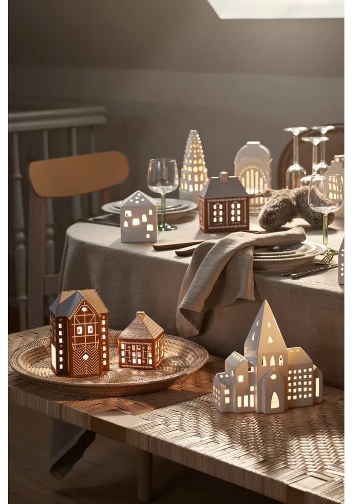 Kameninový svietnik Gingerbread Lighthouse – Kähler Design