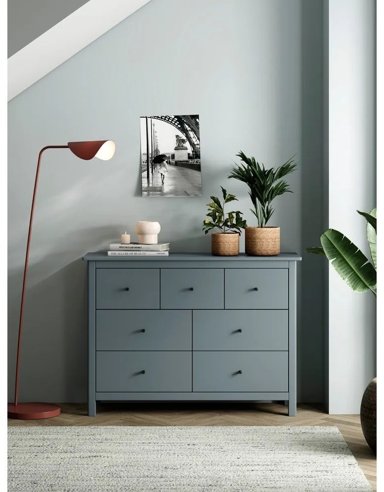 Komoda sivozelená z borovicového dreva 110x80x40 cm Misti – Marckeric