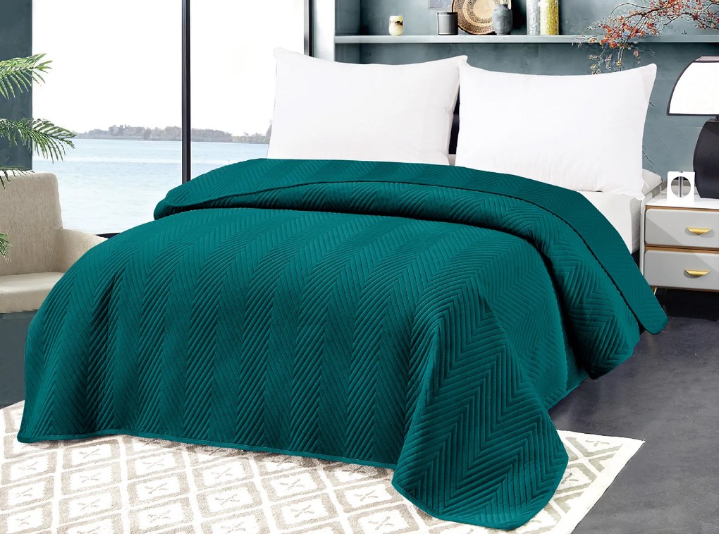 Tyrkysový zamatový prehoz na posteľ so vzorom ARROW VELVET Rozmer: 170 x 210 cm