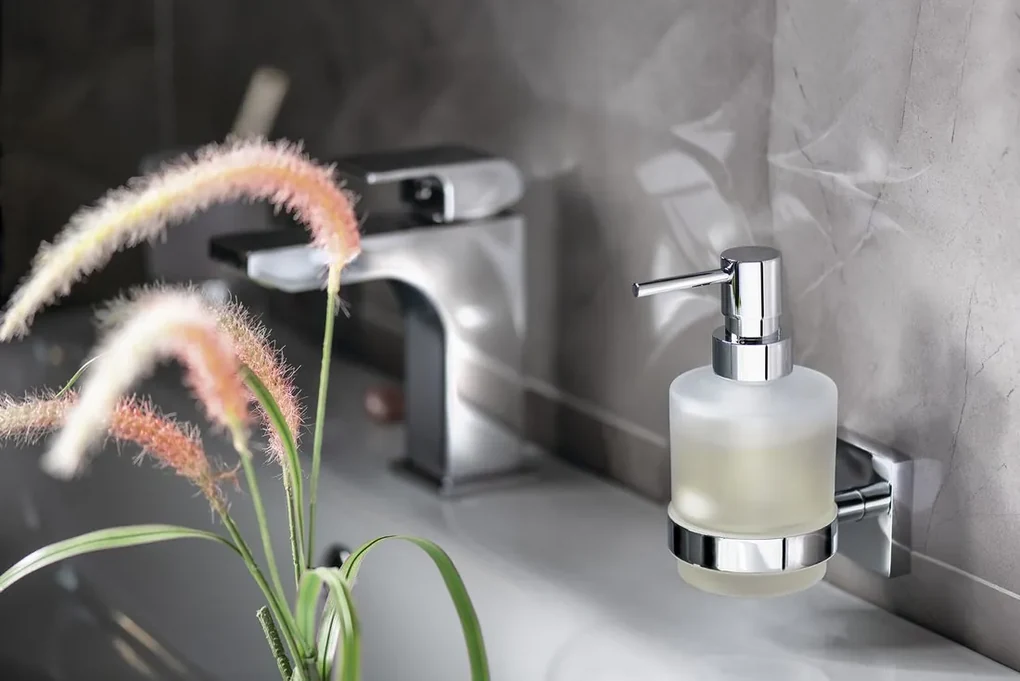 Sapho Sapho, X-SQUARE WC kefa nástenná, chróm, XQ301