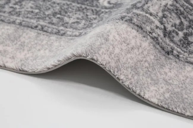 Koberec Agnella Agnus Meri sivý