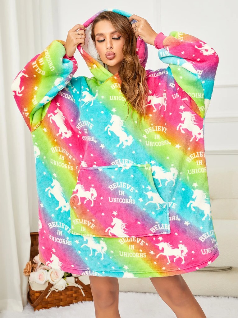 Baránková mikinová deka s rukávmi a kapucňou ALICORN farebná
