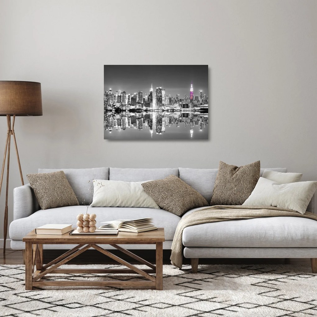 Obrázok - New York a fialový mrakodrap (70x50 cm)