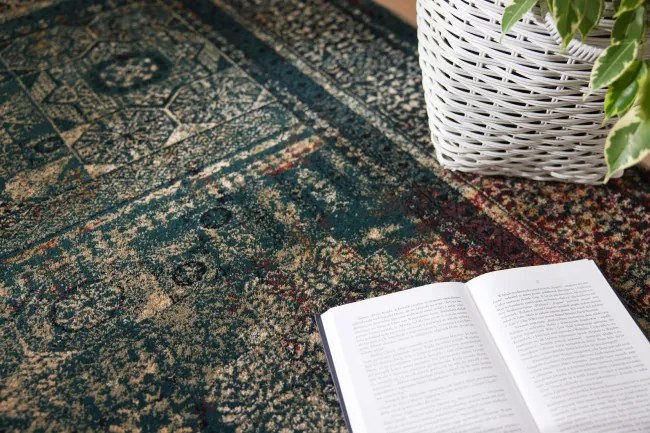 Koberec Omega Mamluk Smaragd