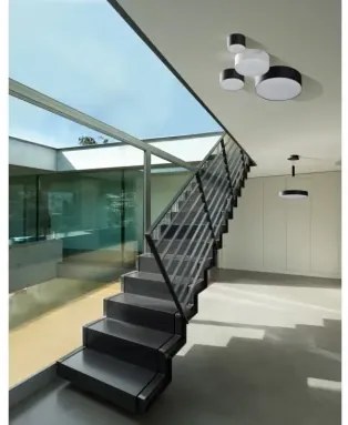 LED stropné svietidlo Monza R 40 CCT biele s diaľkovým ovládačom