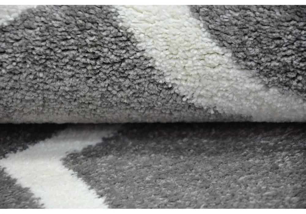 Kusový koberec Trelis šedý 180x270cm