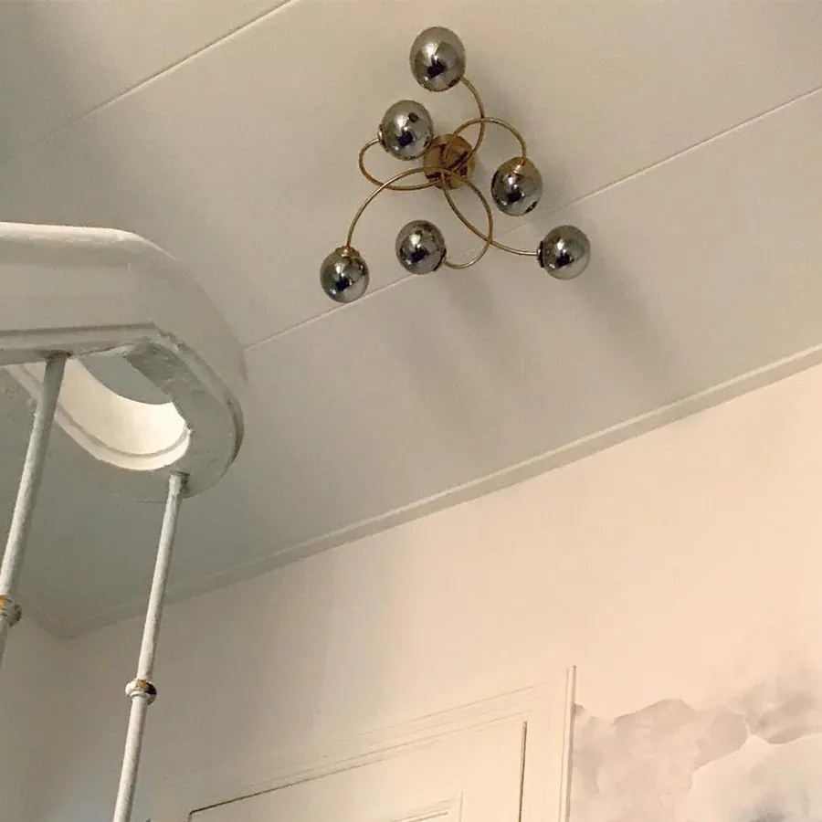 Moderné stropné svietidlo zlaté 6-žiarovkové s dymovým sklom - Atény