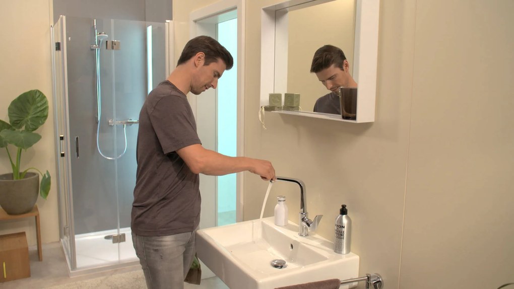 Hansgrohe Metris New, umývadlová batéria s otočným výtokom a výpustom, chrómová, HAN-31087000