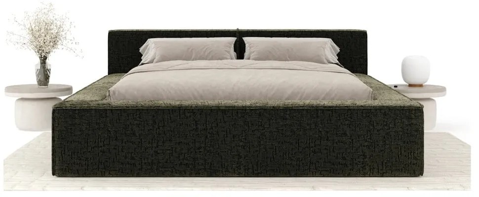 Tmavozelená čalúnená dvojlôžková posteľ s úložným priestorom s roštom 200x200 cm Voliera – Maison de Rêve