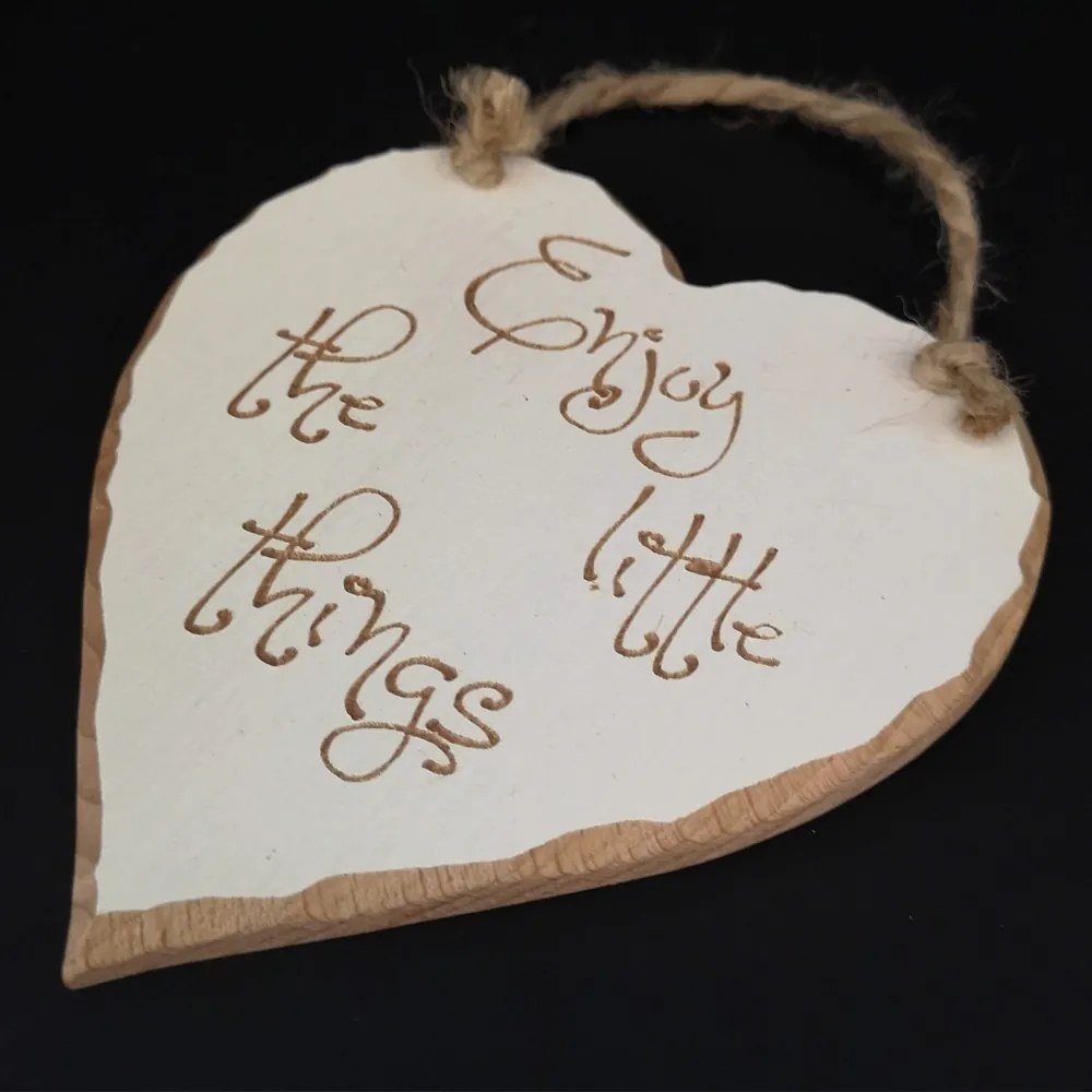 AMADEA Drevené srdce s rytým textom Enjoy little things, masívne drevo, 16x15x1 cm