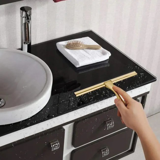 Stierka do kúpeľne s háčikom, zlatá