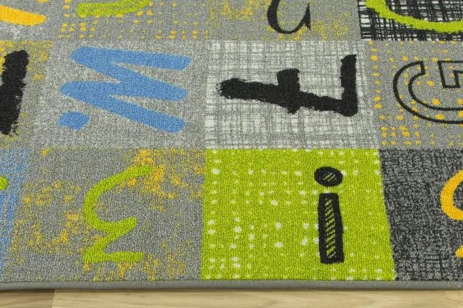 Detský koberec Blackboard sivý / viacfarebný