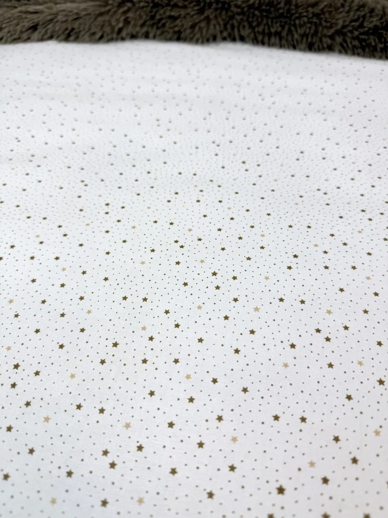 INTERMEDIC SK Detské bavlnené obliečky Hnedé Hviezdičky 90x130/45x65 cm – do postieľky
