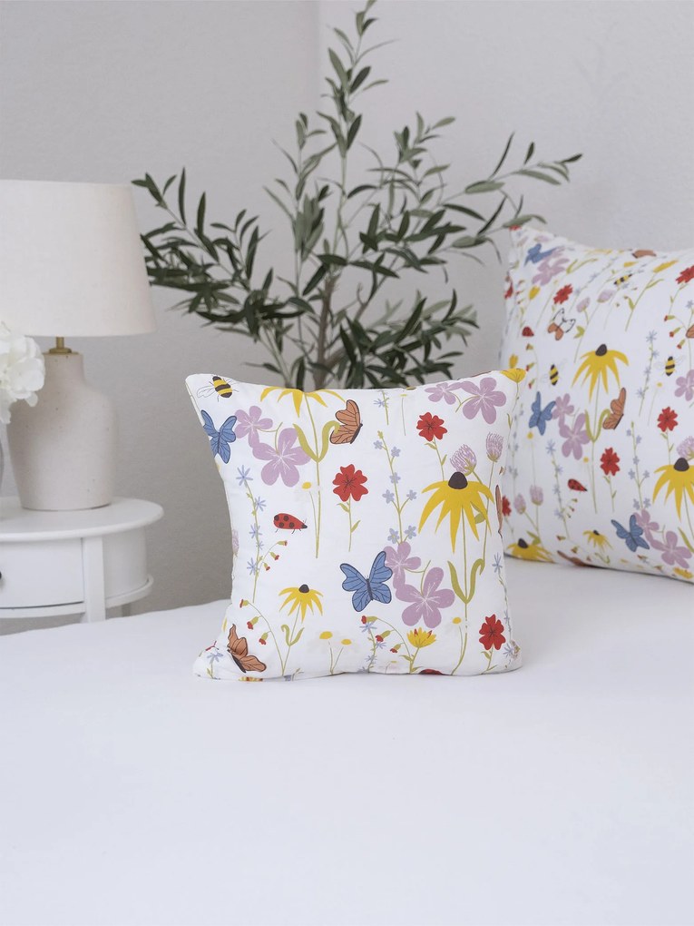 Bavlnená obliečka na vankúš Renforcé 40 × 40 cm - Motýliky