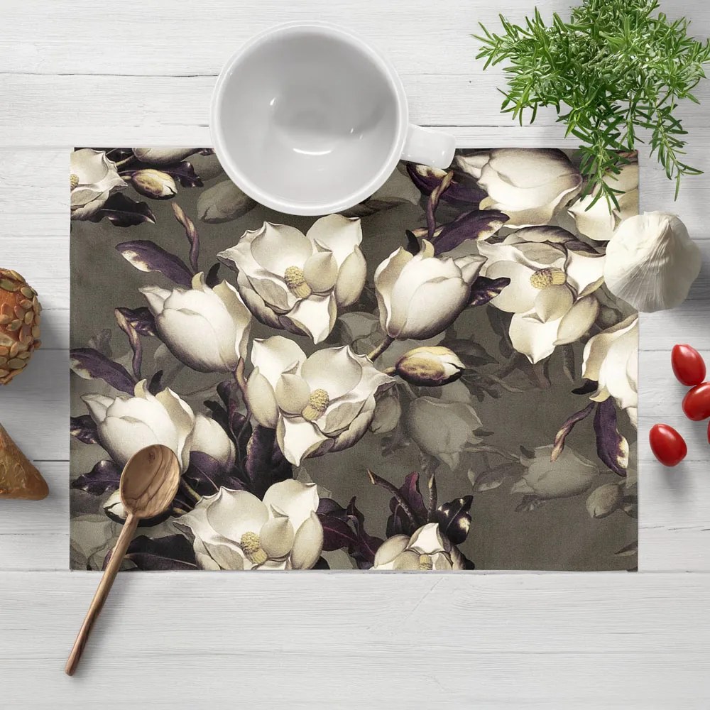 Biante Zamatové prestieranie na stôl Tamara TMR-034 Kvety gardénie na hnedosivom 35x45 cm
