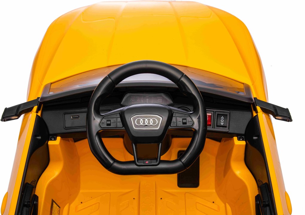 Ramiz Audi SQ8 vozidlo Žltá