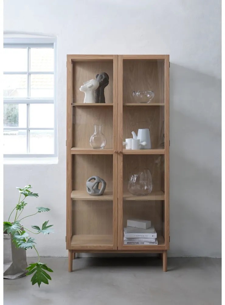 Vitrína z dubového dreva v prírodnej farbe 190x90 cm Elba – Unique Furniture