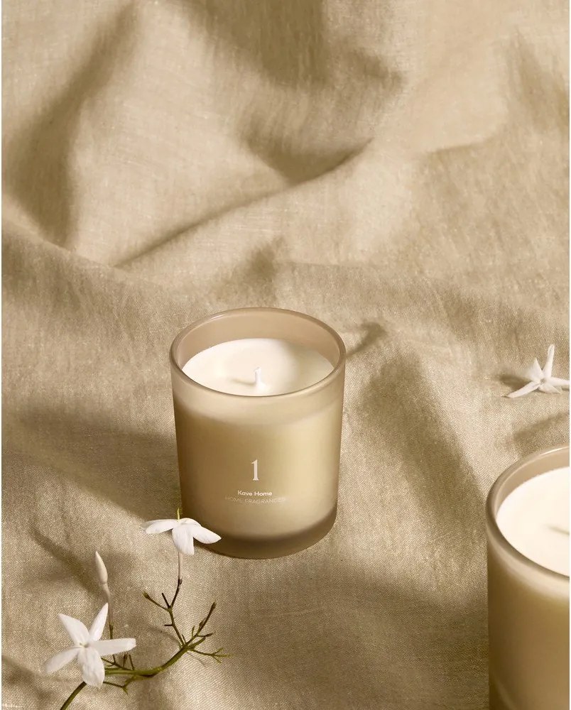 Vonná sviečka doba horenia 20 h Soft Jasmin – Kave Home