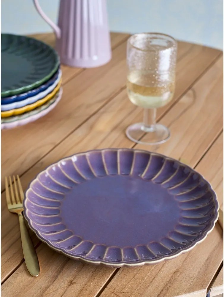 Tmavofialový kameninový tanier ø 27 cm Latina – Bloomingville
