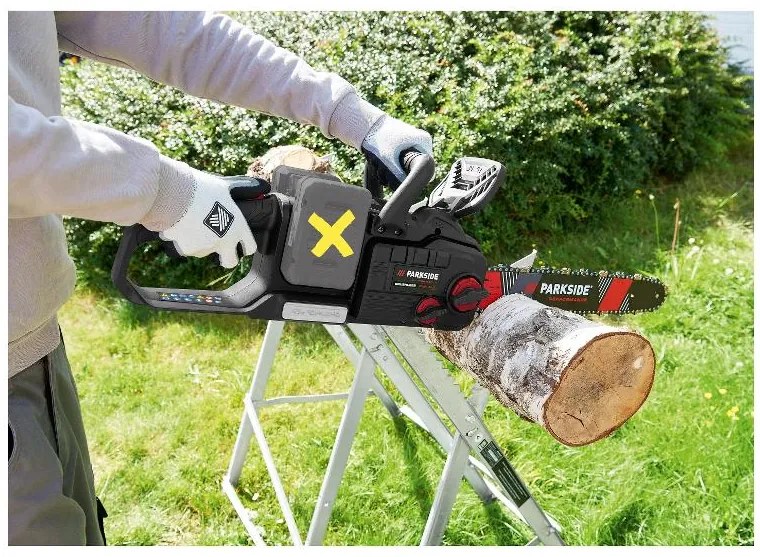 Parkside Performance® Aku reťazová píla Ppksa 40-Li B2 + Smart akumulátor 20 V/4 Ah Paps 204 A1 (800009498)