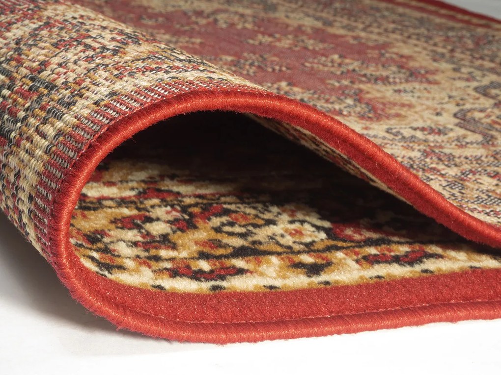 Spoltex, Kusový koberec Samira New Red 12001-011, 60x110, červená, chodba / predsieň