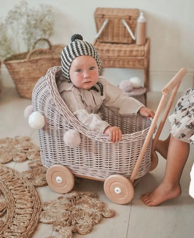 Prútený kočík pre bábiky biela