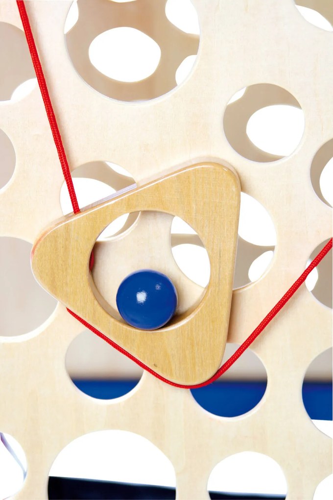 Motorická stena s loptičkami